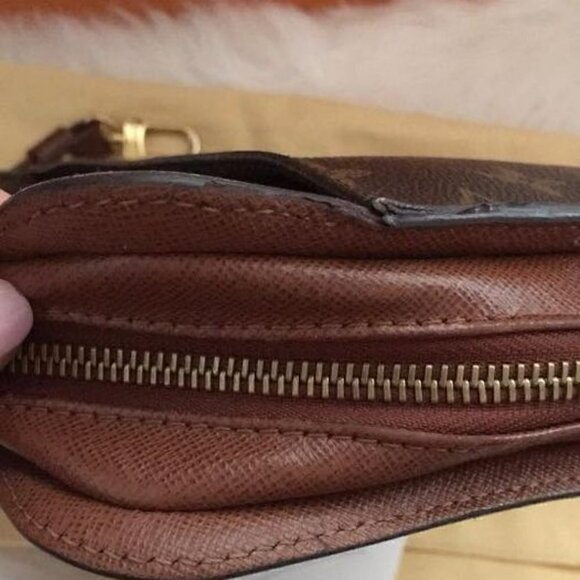 LOUIS VUITTON Orsay Wristlet / Clutch / Wallet - Picture 9 of 16